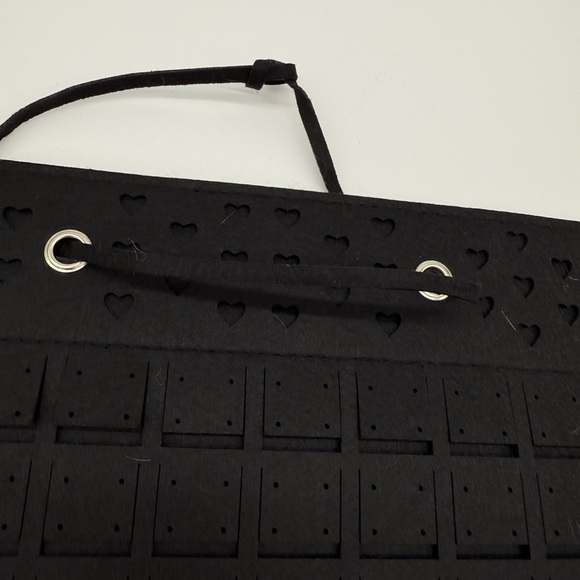 Black Jewelry Display Organizer For Earrings - Picture 3 of 3